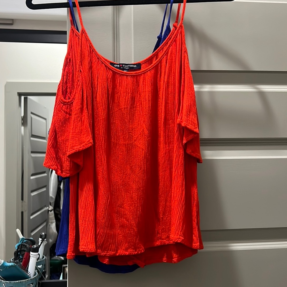 Cute tops blue and red orange